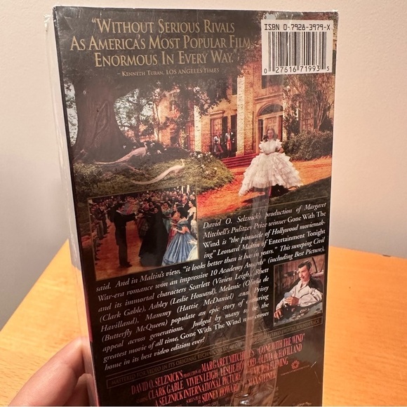 5x$25 VHS NEW & SEALED Gone With The Wind 2 Tape Movie Set Remastered MGM - Picture 6 of 6